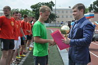 Завершился турнир среди дворовых команд Уссурийска на кубок главы администрации УГО Евгения Коржа